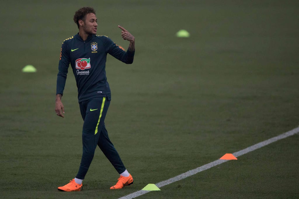 Neymar continúa recuperación; Costa está lesionado