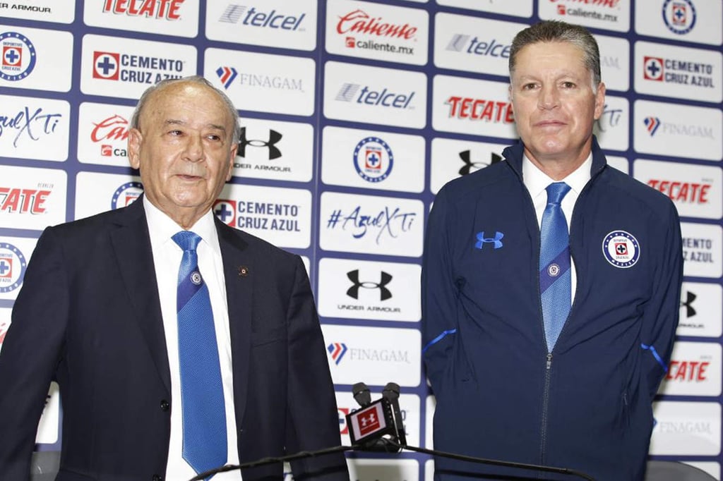 Presidente de Cruz Azul destaca que refuerzos juegan en la Liga MX