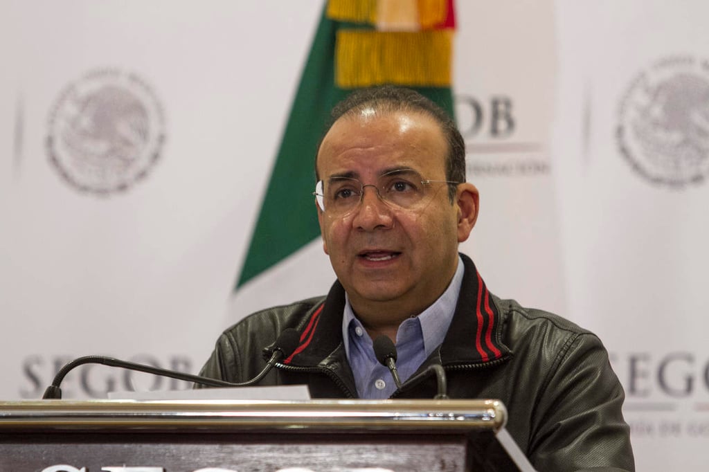 Mexicanos no admiten excusas en combate a delitos: Navarrete