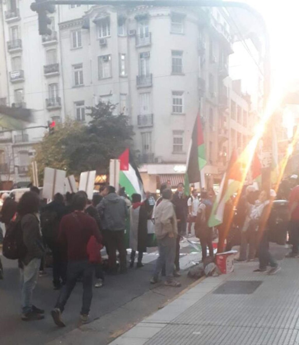 Protestan ante AFA para cancelar amistoso de Argentina en Israel