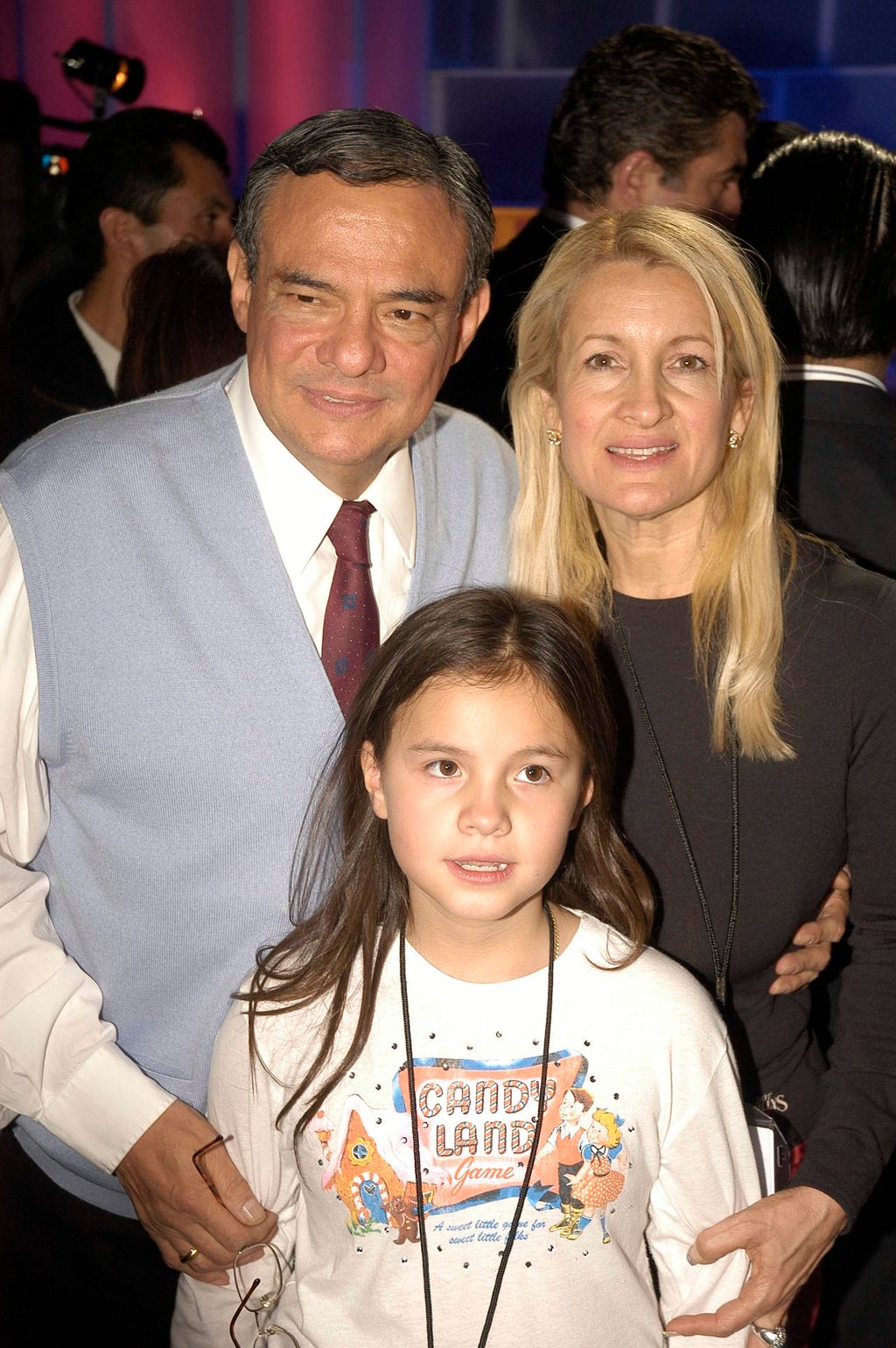 Aseguran que José José está separado de su esposa Sara