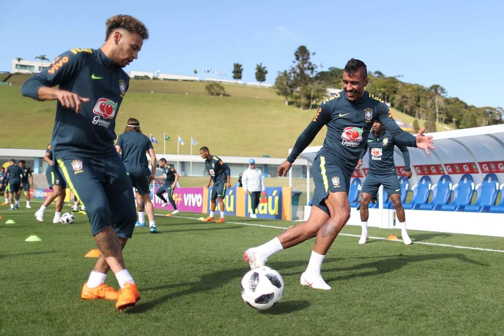 Neymar llama bobadas su supuesta llegada al Real Madrid