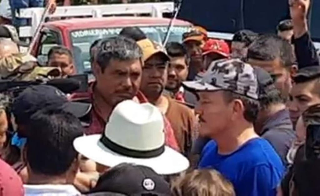 Reciben a 'El Abuelo' con mariachi en Tepalcatepec