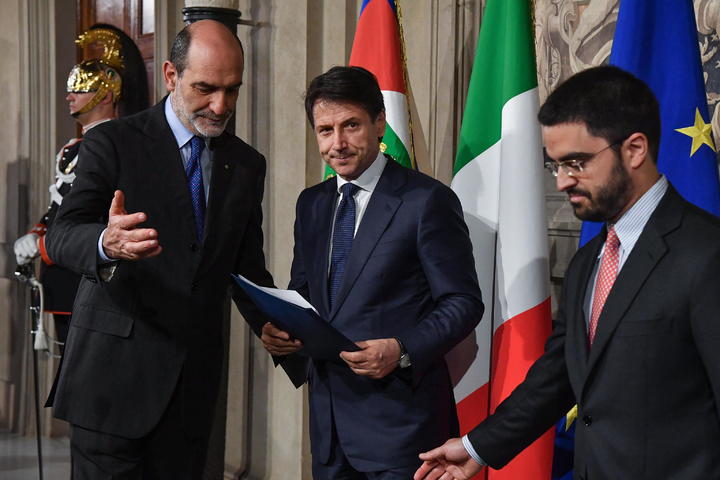 Nace en Italia Gobierno del M5S y Liga