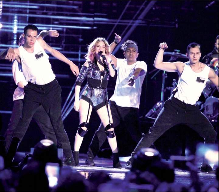 Celebran los MTV Miaw 2018