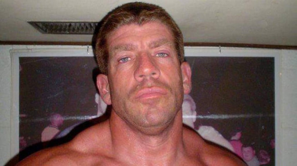 Exluchador de la WWE mata a su esposa y se suicida