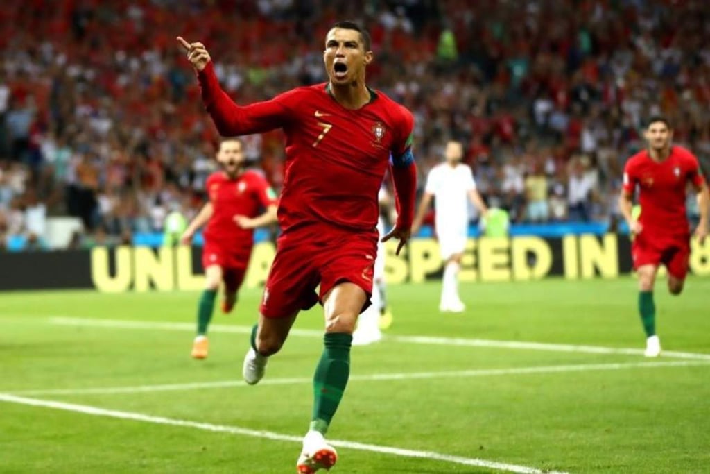 Cristiano evita la caída en debut de Portugal