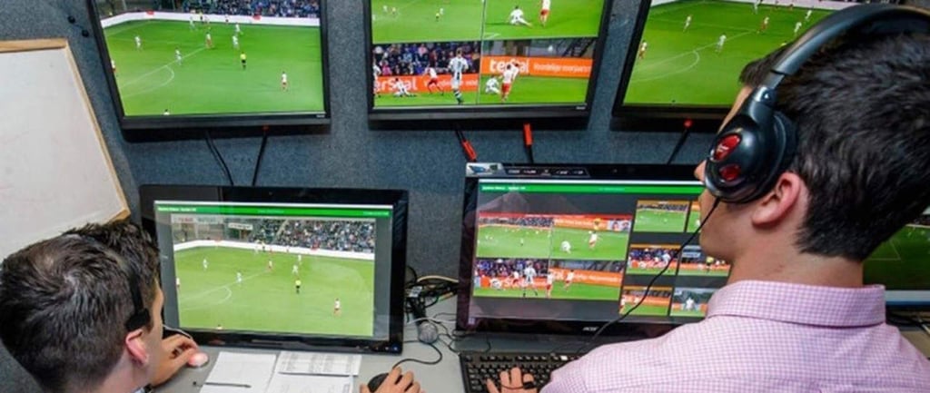 ¿Qué es el VAR y cómo funciona?