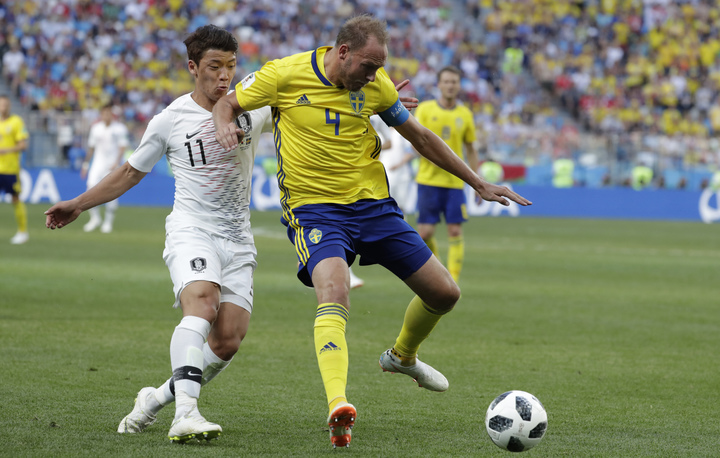 Suecia vence 1-0 con penal