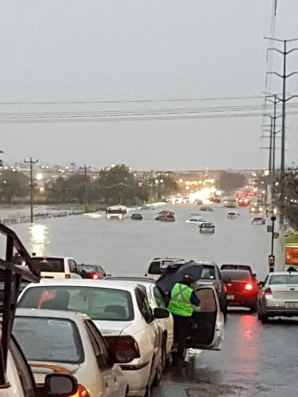 Lluvias provocan inundaciones en Reynosa