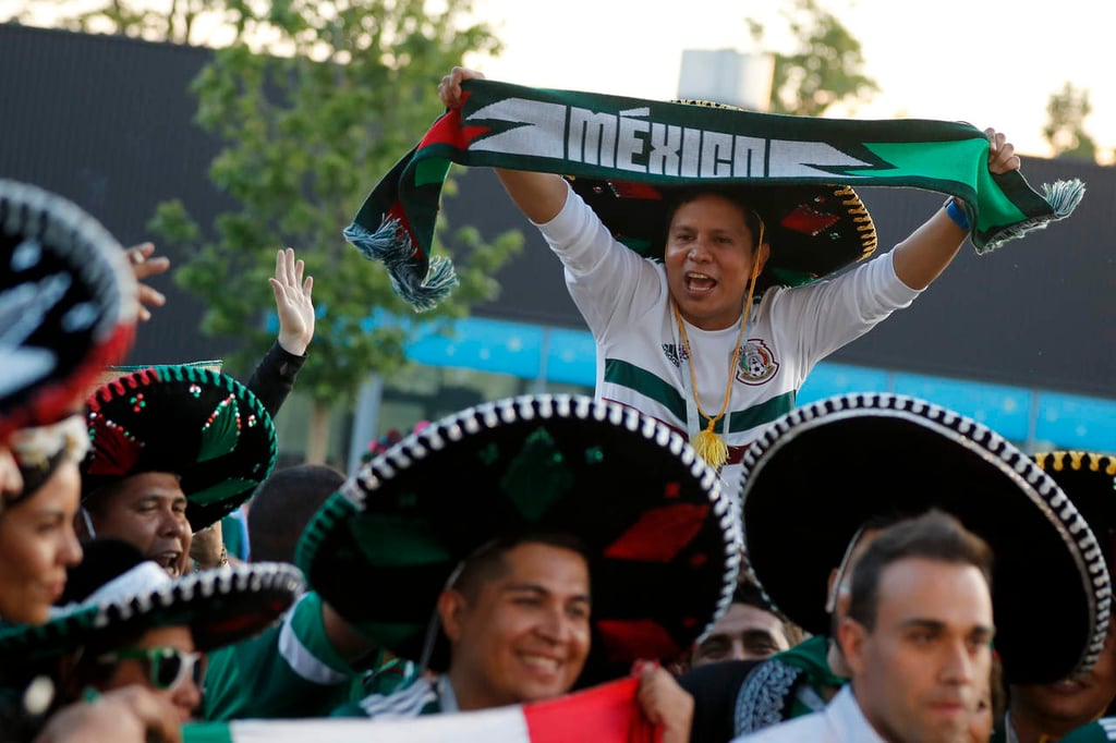 'Ridículos' de aficionados mexicanos en Mundiales