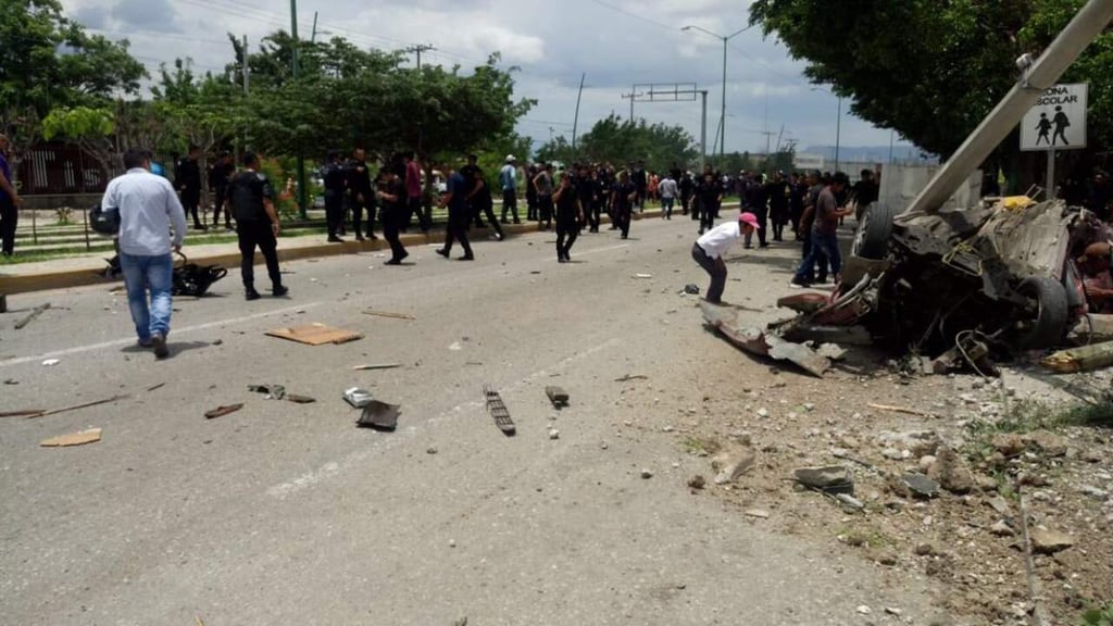 Mueren siete personas al ser atropelladas por un tráiler en Tuxtla Gutiérrez