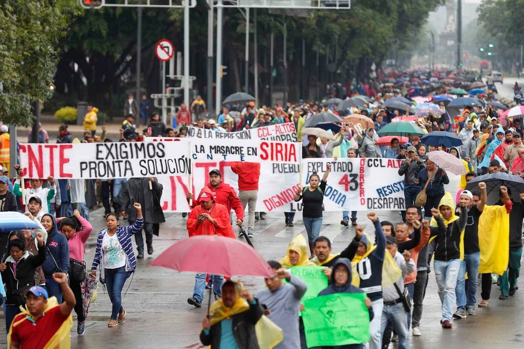 Maestros disidentes de la CNTE levantan plantón en CDMX