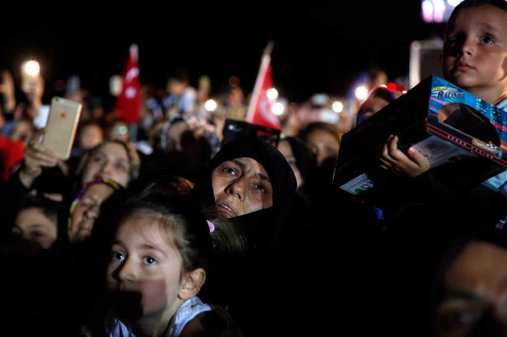 Condena UE restricción de libertades durante las elecciones en Turquía