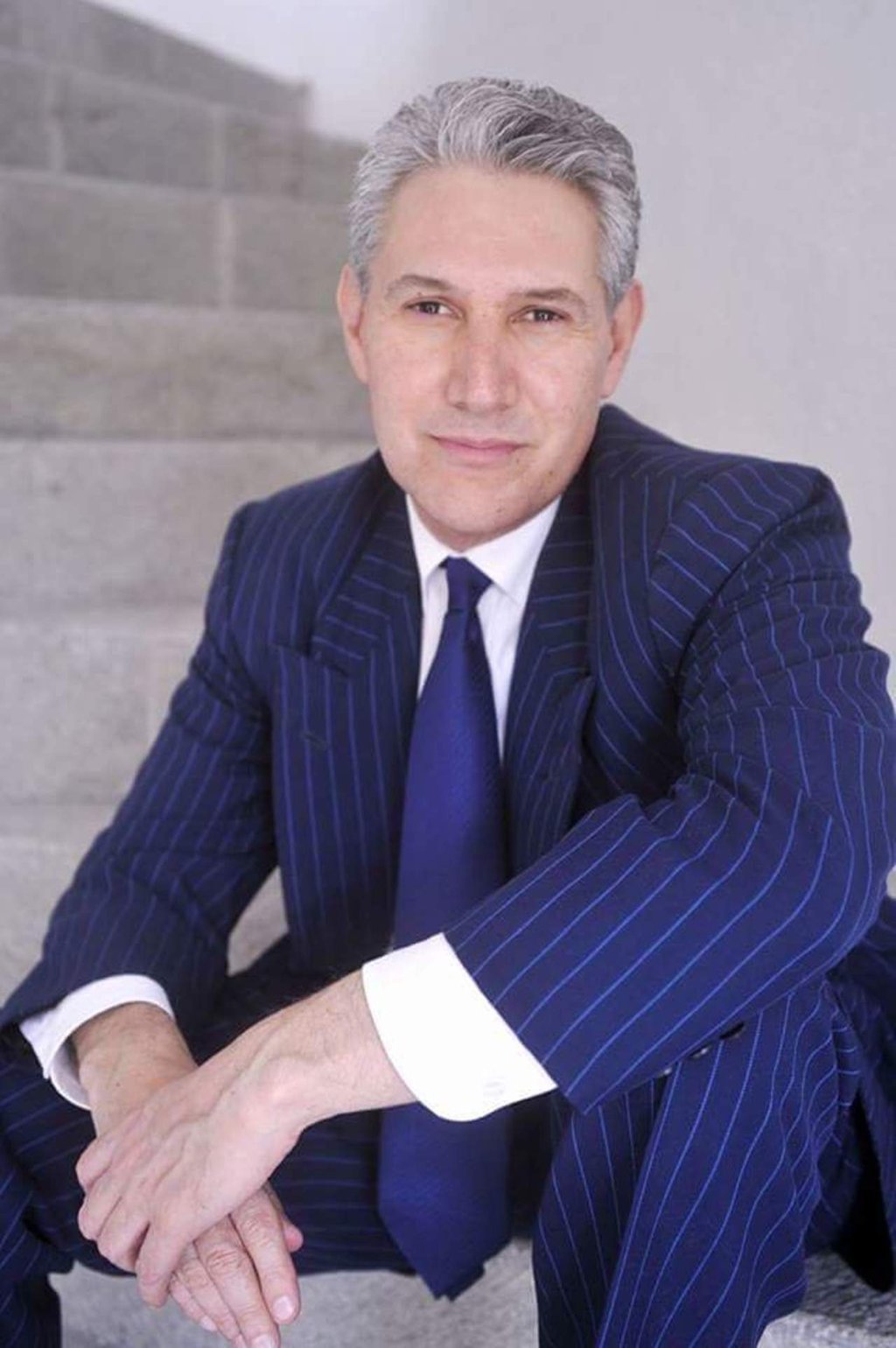 Lagunero destaca en serie de José José