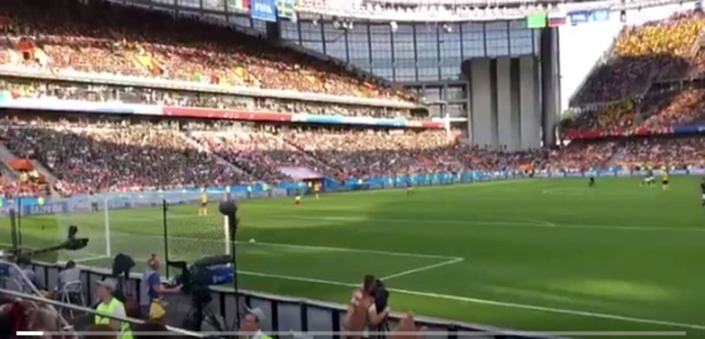 Luis Miguel en grito de 'Eeeeh...' en Mundial de Rusia