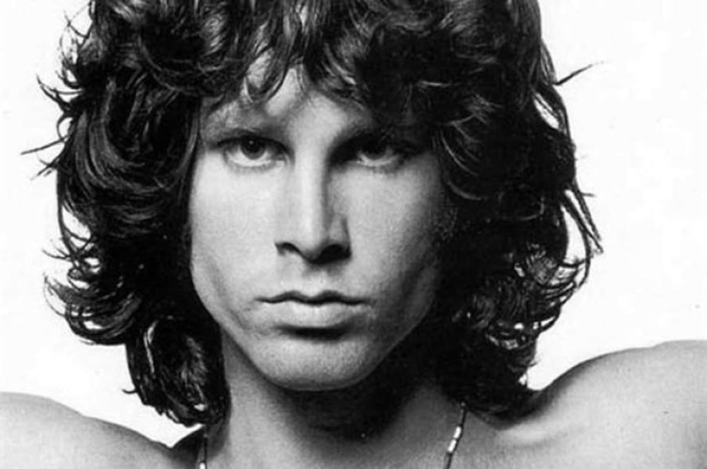 1971: La música llora la muerte de Jim Morrison, famoso vocalista de The Doors