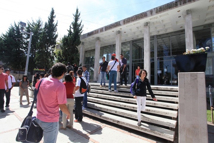 Migran de Durango 65% de universitarios egresados: CEJ