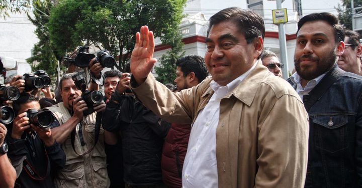 Morena impugna la elección en Puebla