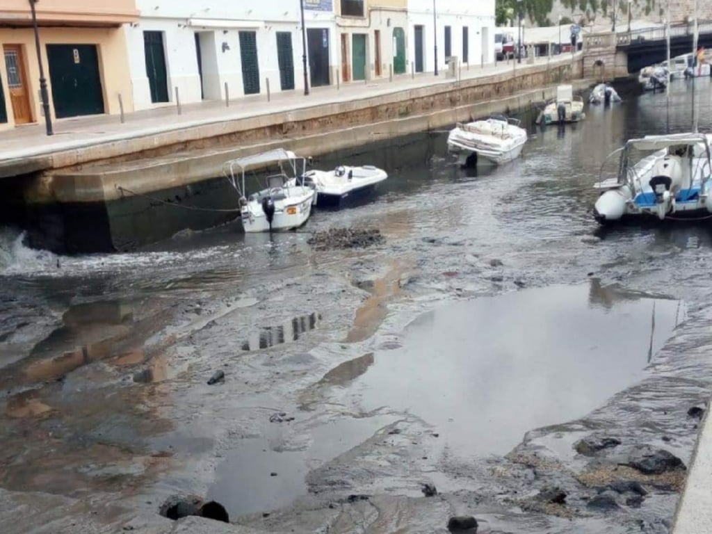Mallorca y Menorca inundadas por un mini tsunami