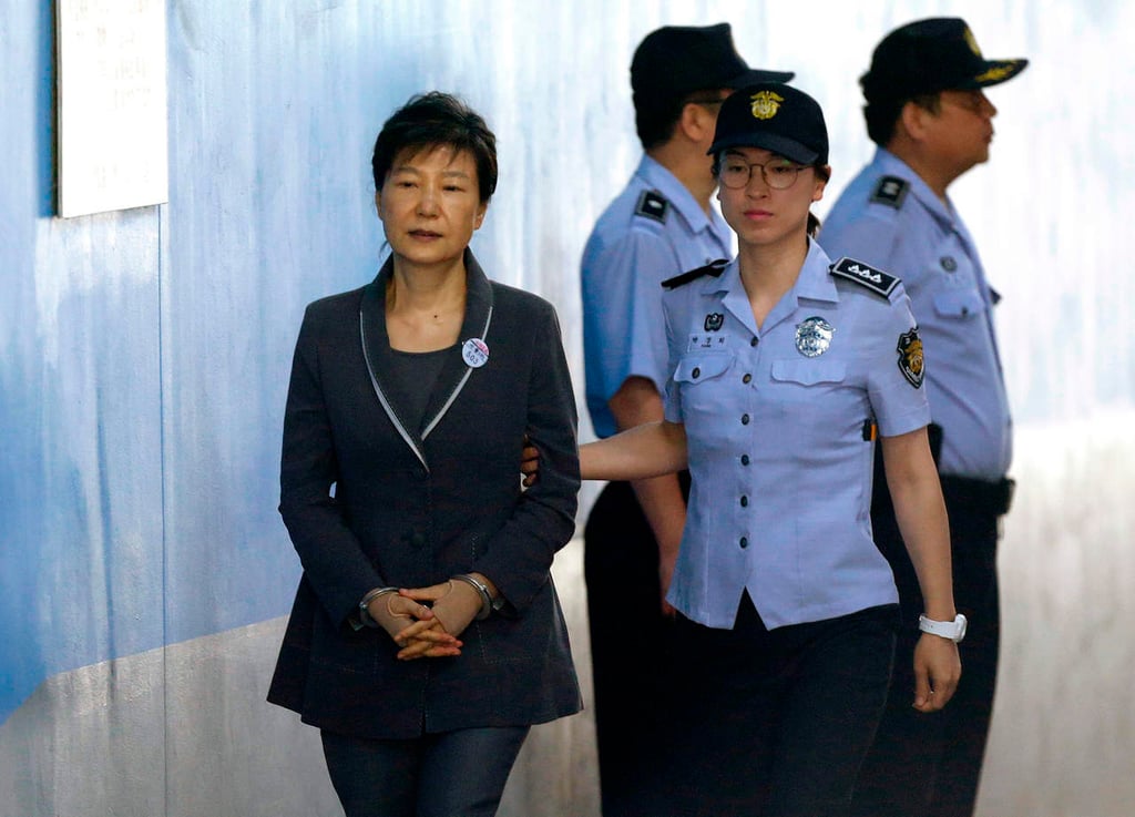 Expresidenta surcoreana es condenada a otros 8 años de prisión