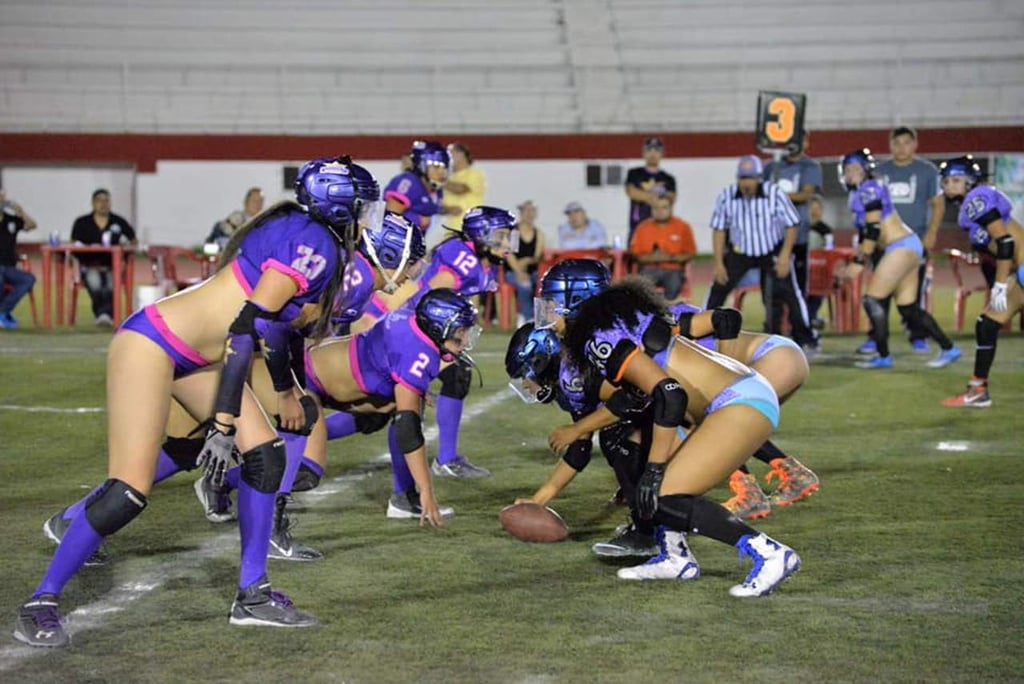 Futbol americano en bikini busca ser profesionalizado