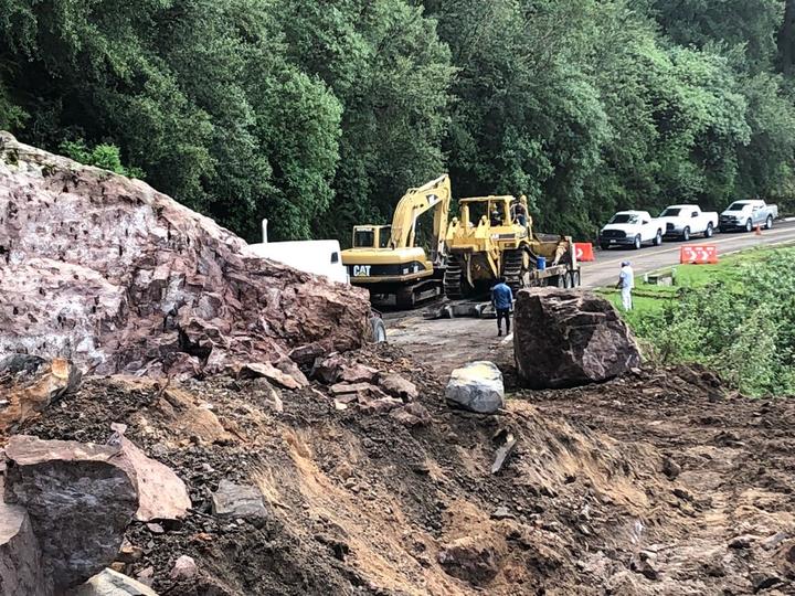 En unas horas quedará abierto el paso por carretera libre a Mazatlán