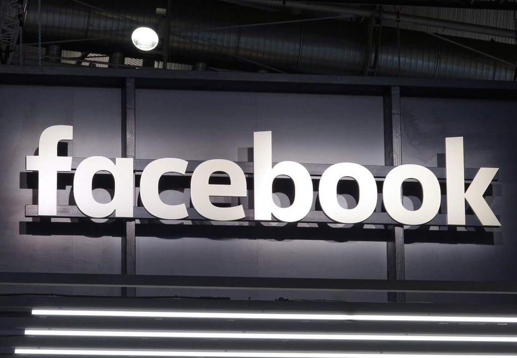 Facebook suspende 32 páginas sospechosas de generar división política