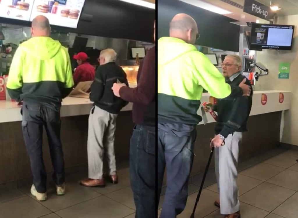 Hombre paga la comida de un anciano desconocido