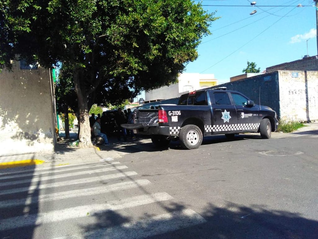 Encuentran cuatro cuerpos en una fosa clandestina en Guadalajara