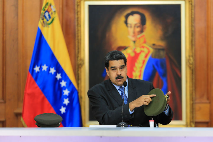 Maduro pide ayuda exterior ante ataque