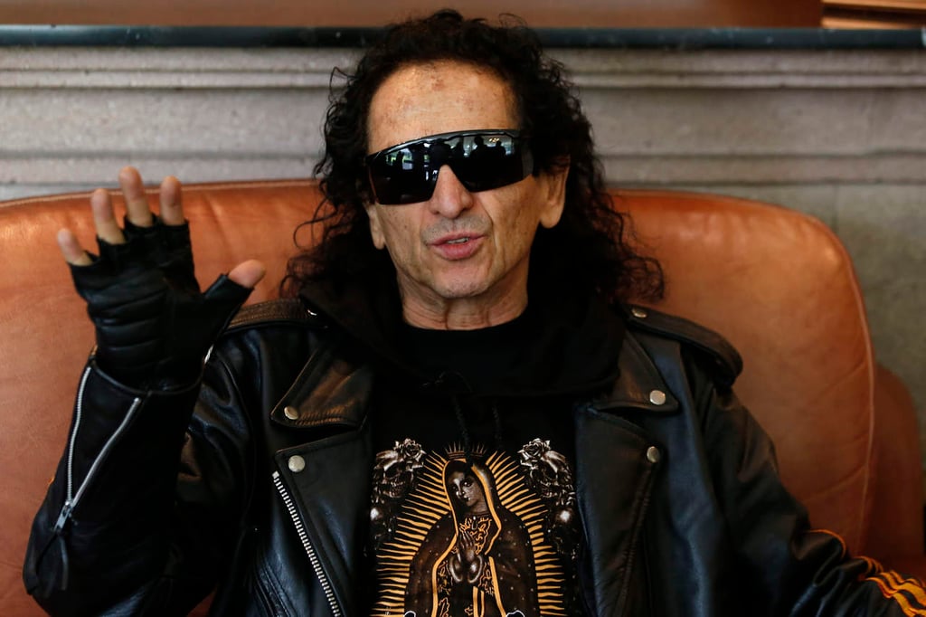 Prepara National Geographic biografía de Alex Lora