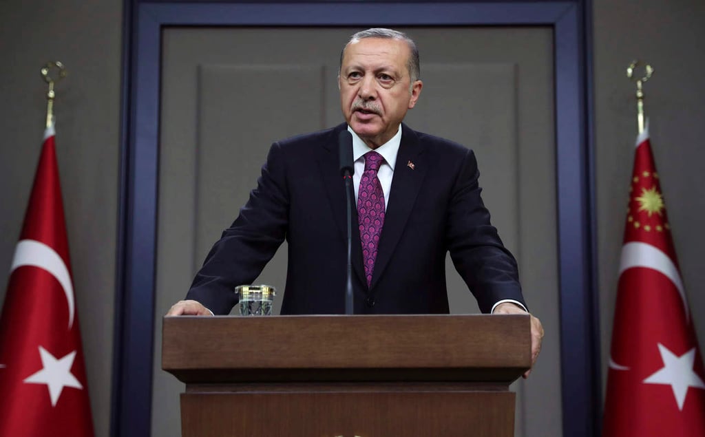 Contraataca Turquía; sube aranceles a bienes de EU