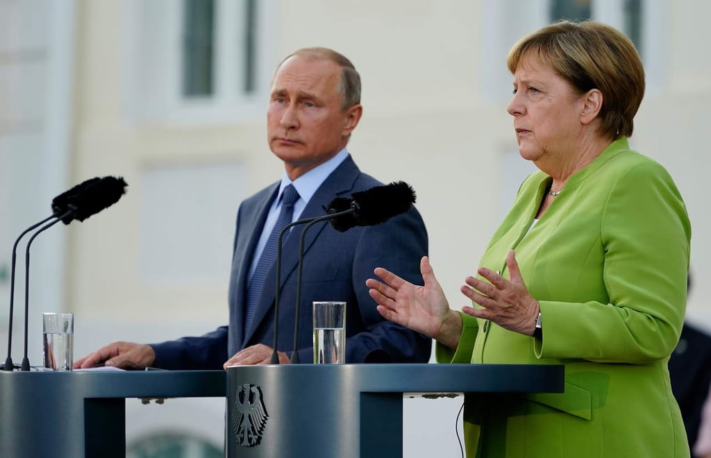 Se reúnen Merkel y Putin; hablan de Siria y Ucrania