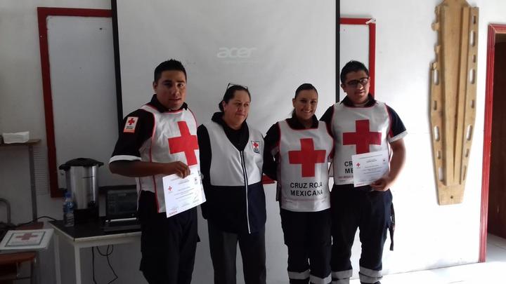 Capacitan a Cruz Roja de El Salto