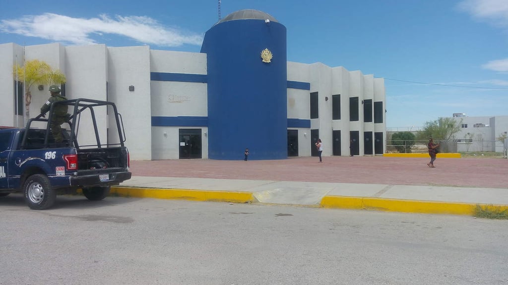 Localizan auto con reporte de robo en Gómez Palacio