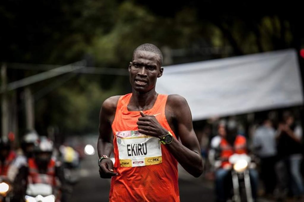 Kenianos se apoderan del Maratón de CDMX