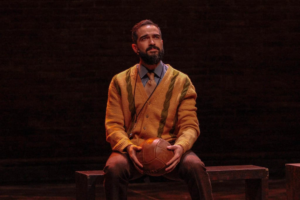 1983: Nace Alfonso Herrera, popular actor mexicano de cine, teatro y televisión