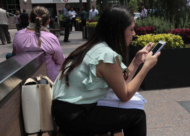 Estudian con futuro incierto