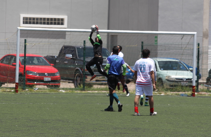 El Campestre se ensaña con Laurita