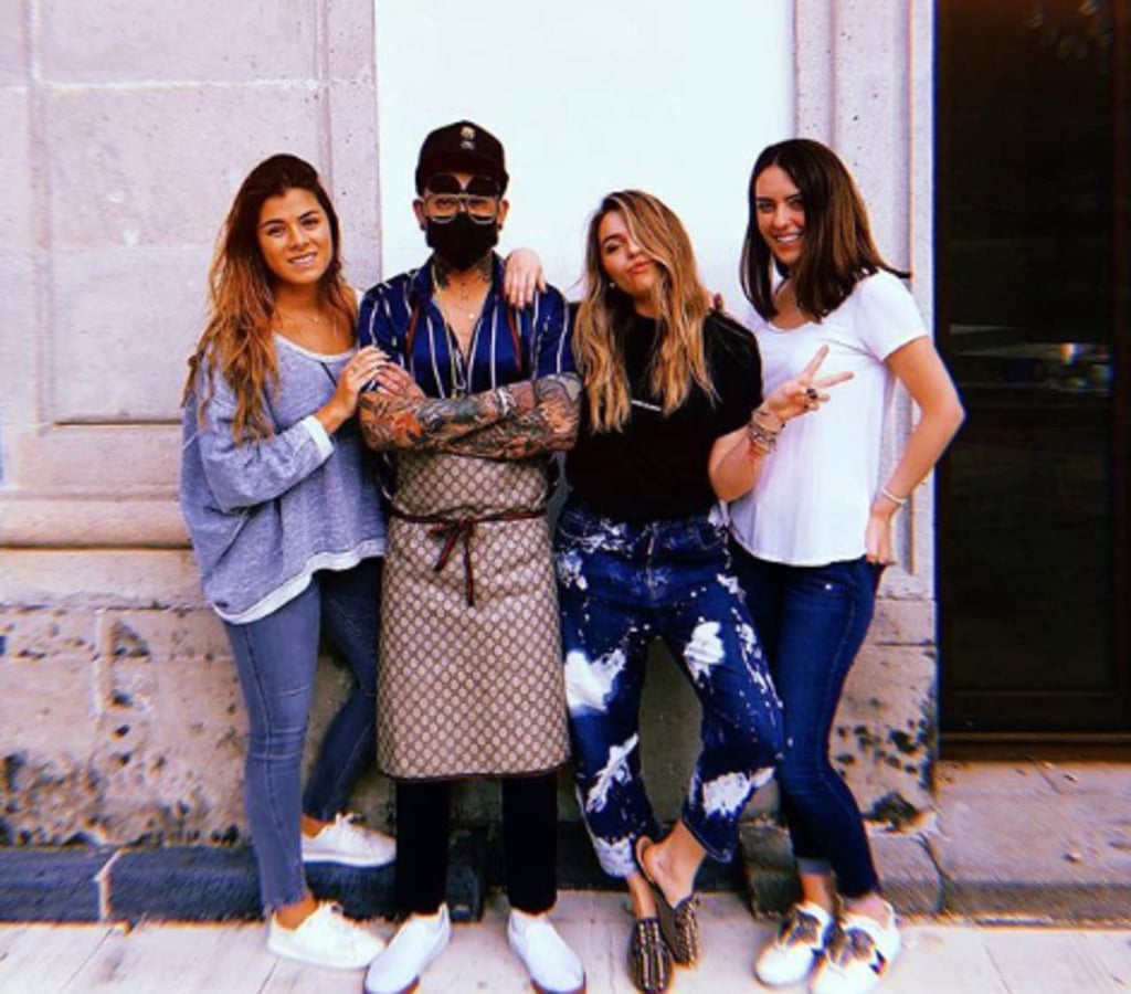 Hijas de Peña Nieto y Angélica Rivera se tatúan en Los Pinos