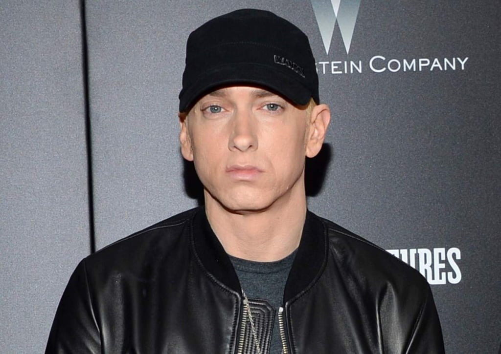 Eminem sorprende con el lanzamiento de un nuevo álbum