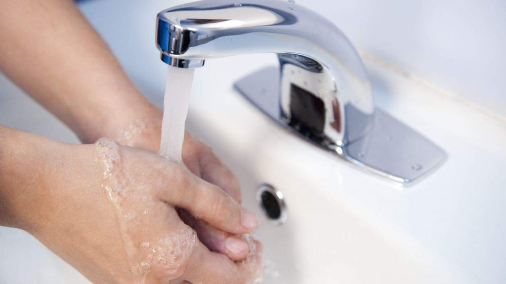 Grifos automáticos contribuyen al ahorro de agua