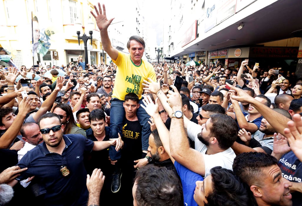 Empeora salud de candidato brasileño luego de ser atacado