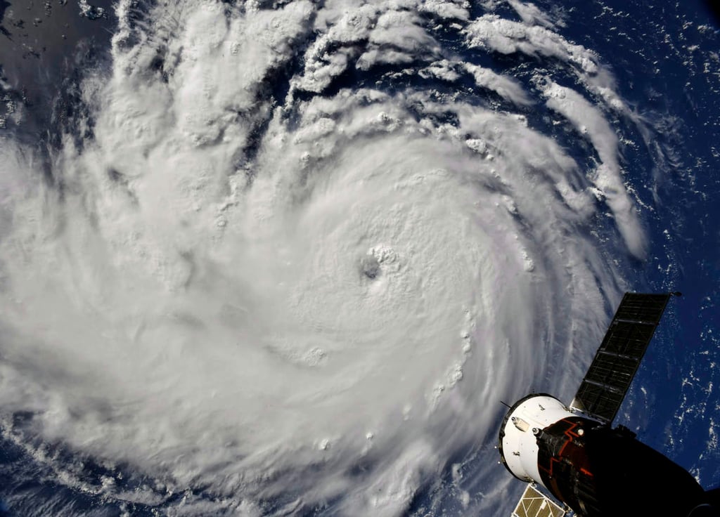Huracán 'Florence' se fortalece y alcanza categoría 4