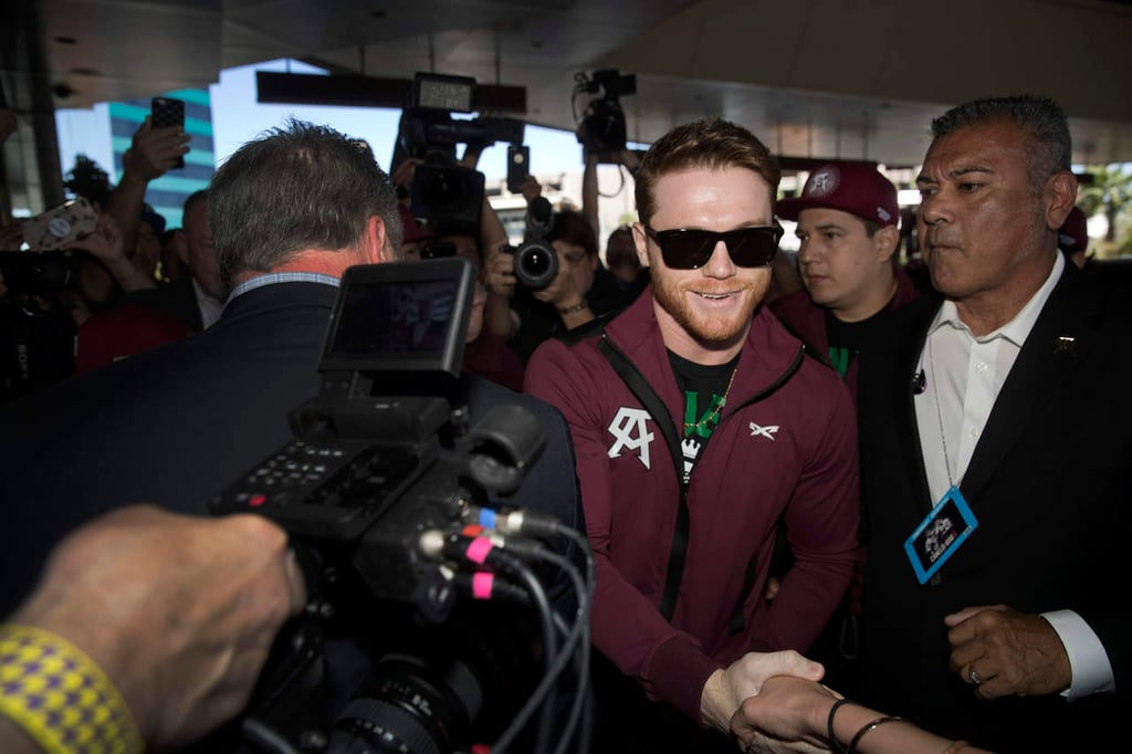 'Canelo' ya está en Las Vegas; buscará el nocaut