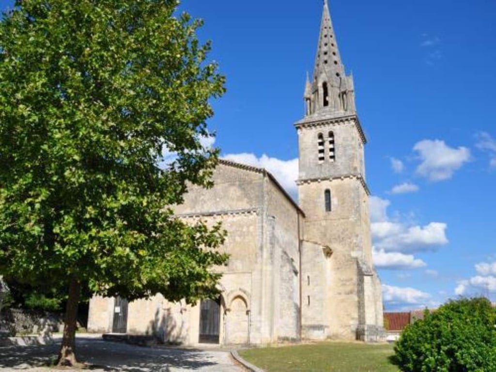 Cura acusado de agresión sexual se suicida en iglesia en Francia