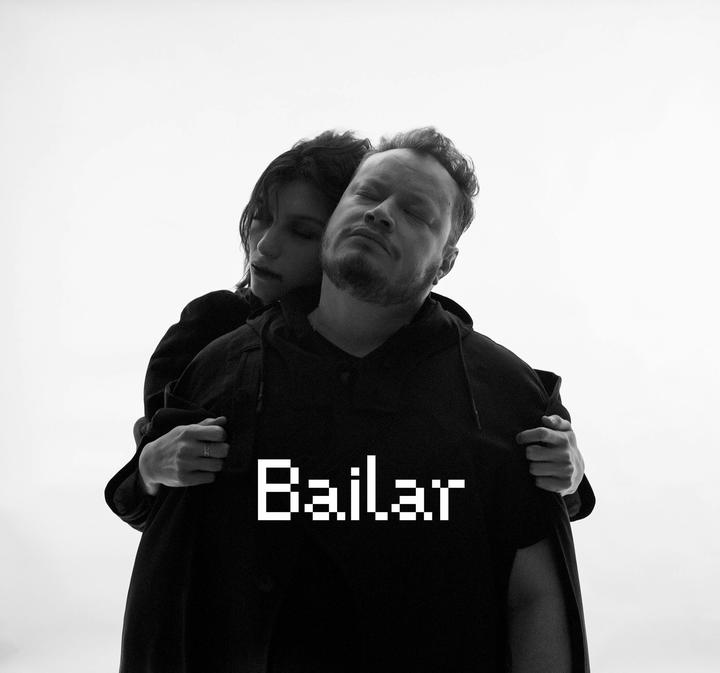 Leonel García se pone a 'bailar'