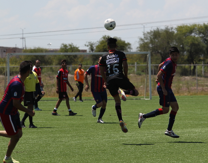 Tornillos Durán sigue goleando en la  Liga de Futbol Soccer Nuevo Durango