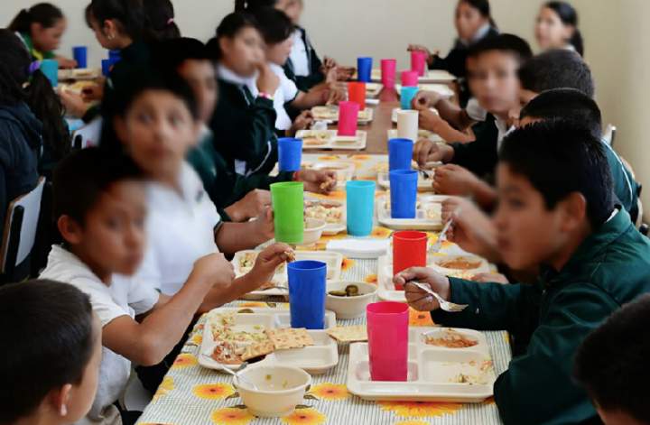 'Desayuno escolar, a veces la única comida'